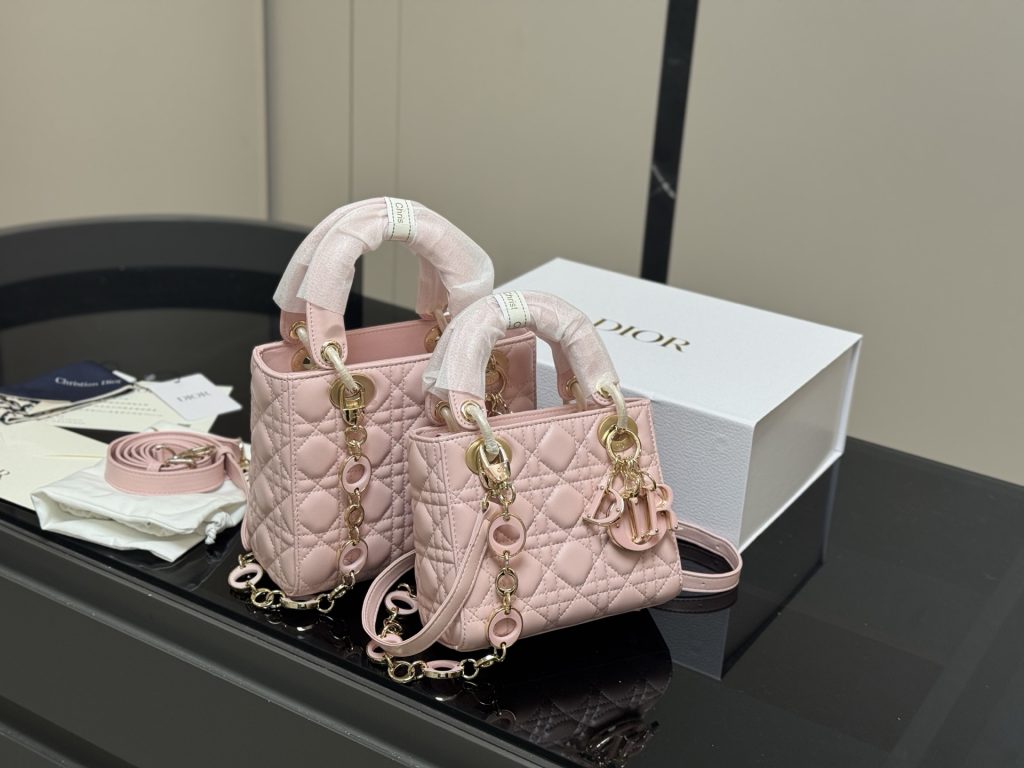 dior kk.jpg